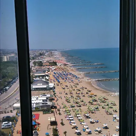 Apartment Bella Vista Un Passo Del Mare Misano Marina