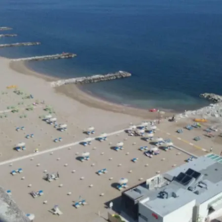 Bella Vista Un Passo Del Mare Misano Marina