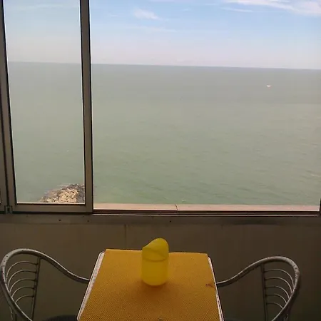 Bella Vista Un Passo Del Mare Apartment *